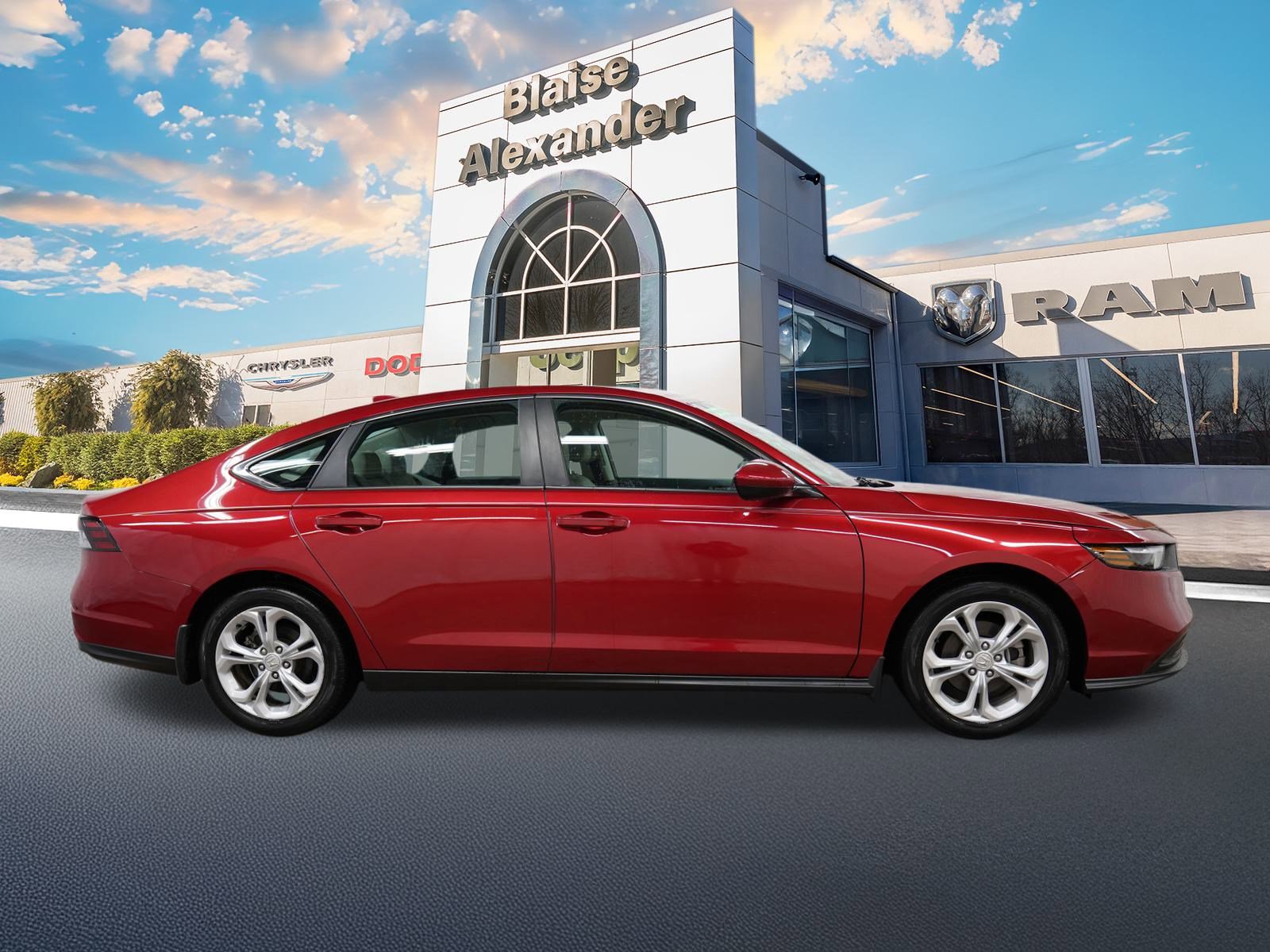 Used 2023 Honda Accord LX video 2