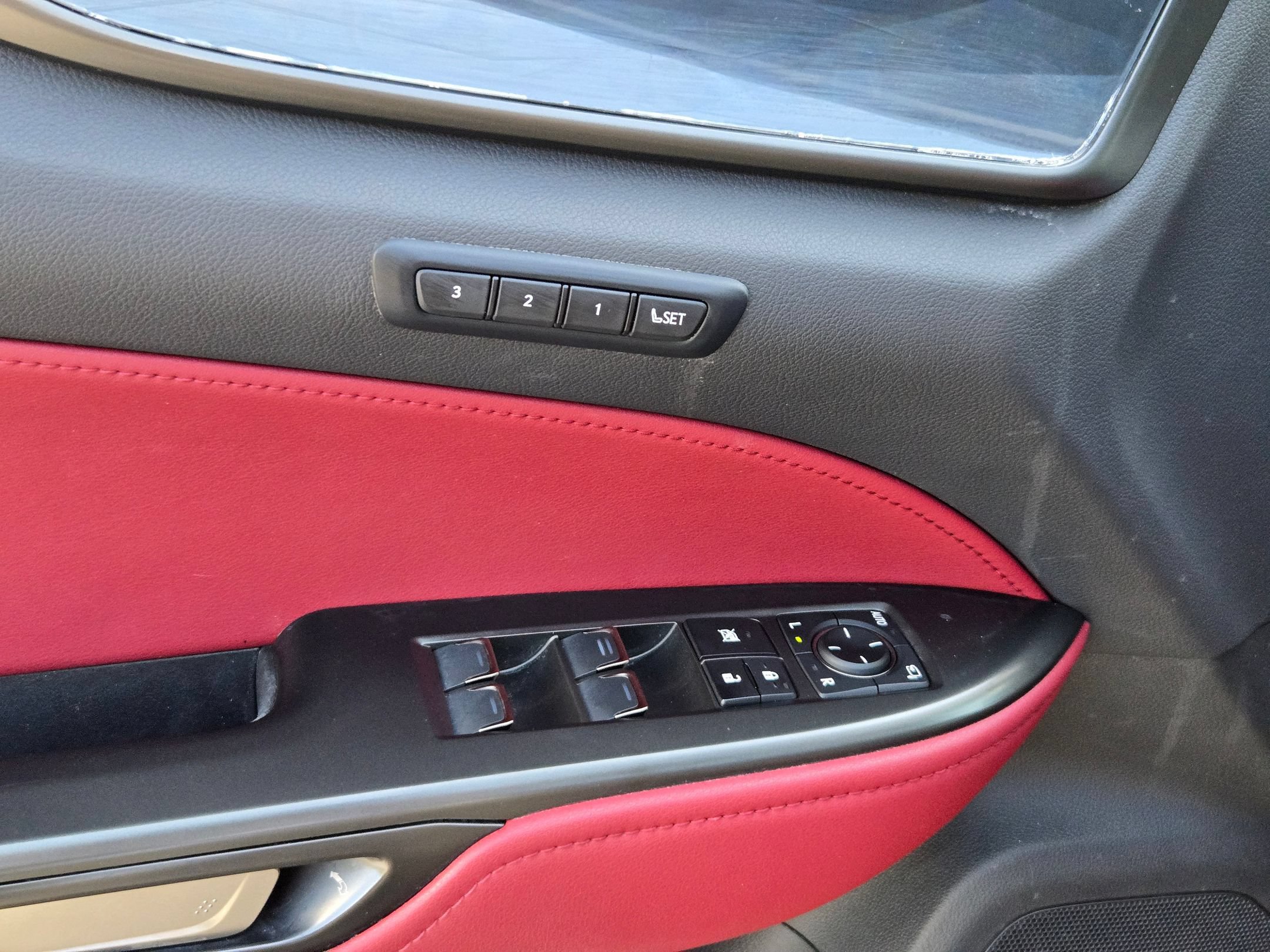 Used 2024 Lexus NX 250 FWD w/ Towing Package (2000 Lbs) image 11