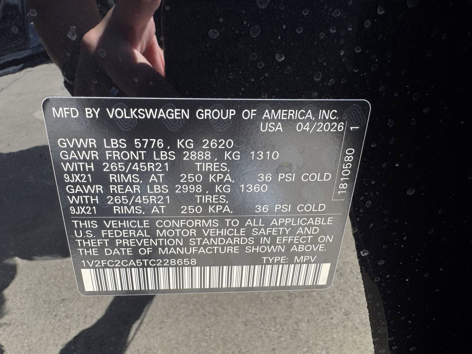 New 2026 Volkswagen Atlas Cross Sport SEL Premium R-Line AWD/4WD image 30