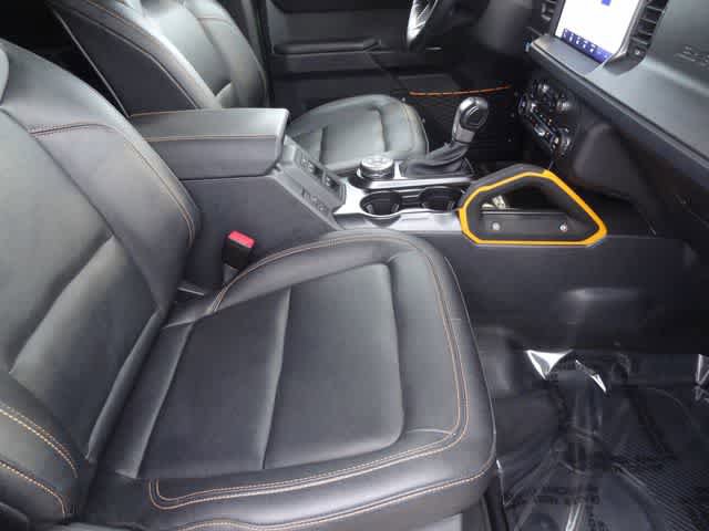 Used 2024 Ford Bronco Badlands AWD/4WD image 15