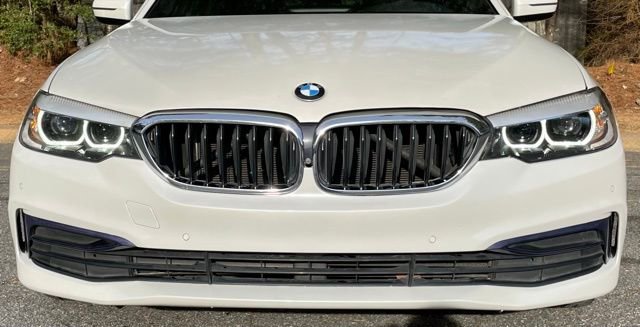 Used 2019 BMW 530i xDrive w/ Premium Package AWD/4WD image 12