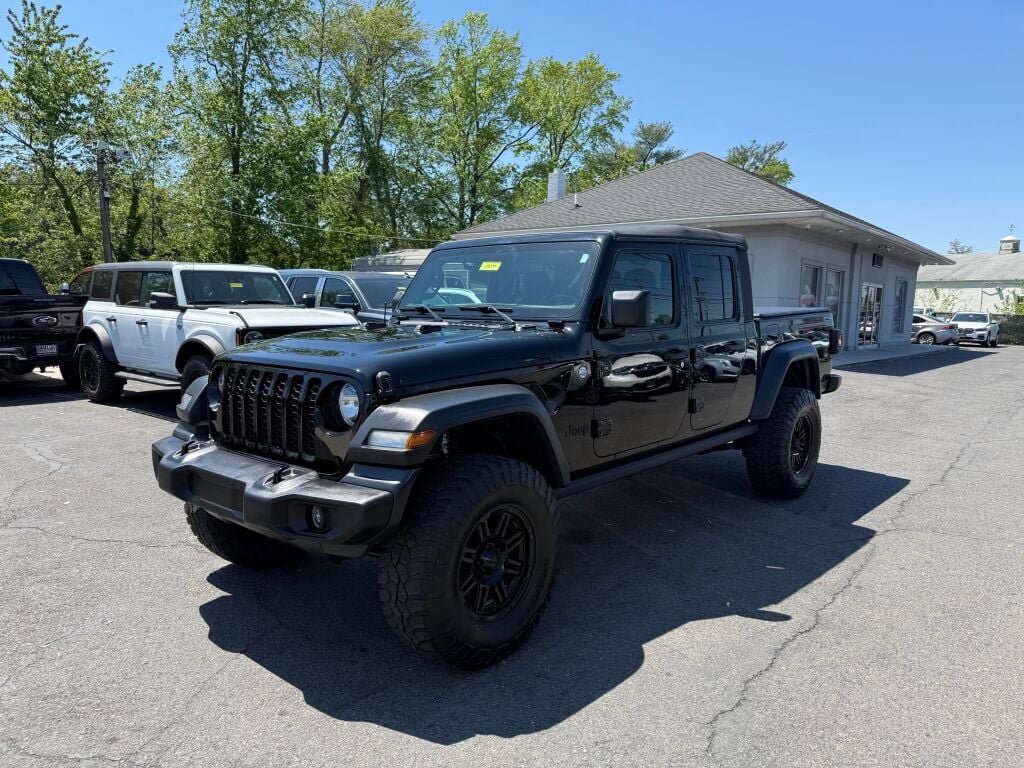 Used 2020 Jeep Gladiator Sport w/ Quick Order Package 24S AWD/4WD image 3