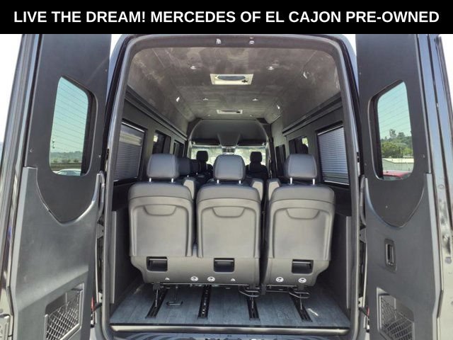 Used 2023 Mercedes-Benz Sprinter 2500 image 25