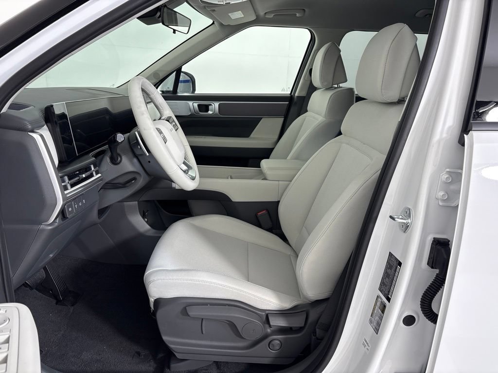 New 2027 Hyundai Santa Fe SE FWD image 14