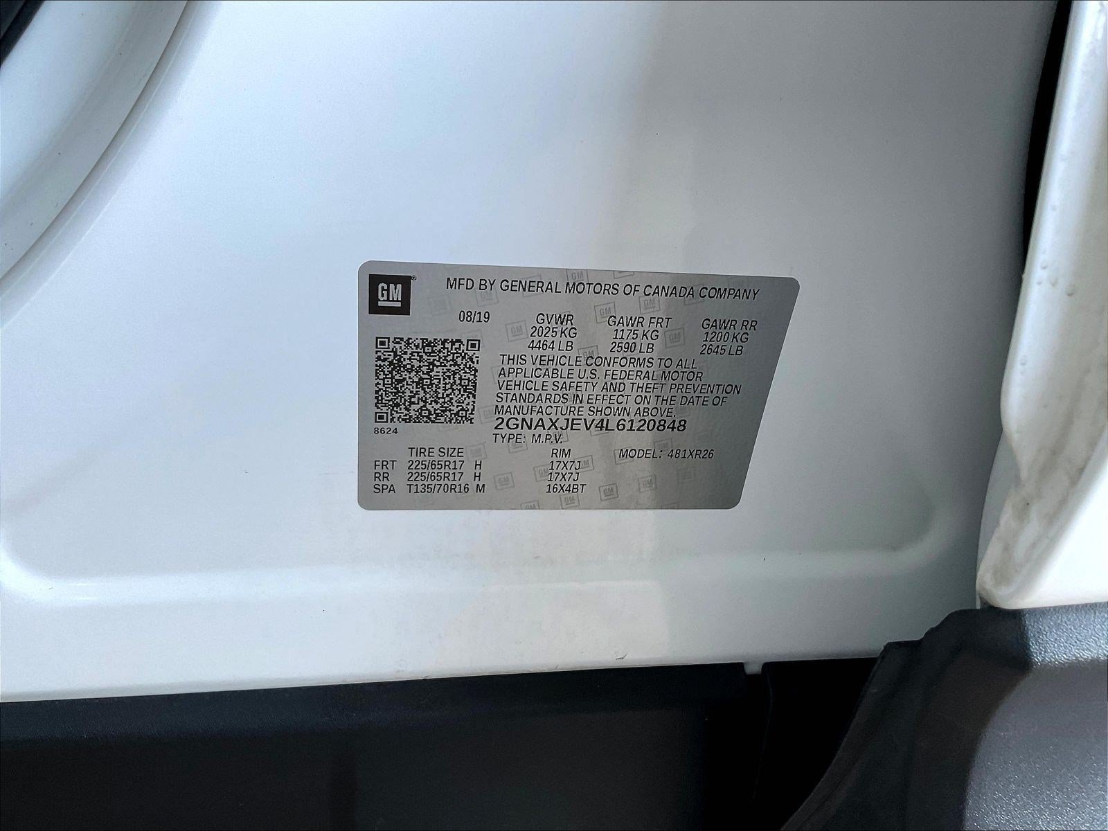 Used 2020 Chevrolet Equinox LT w/ Driver Convenience Package FWD image 18