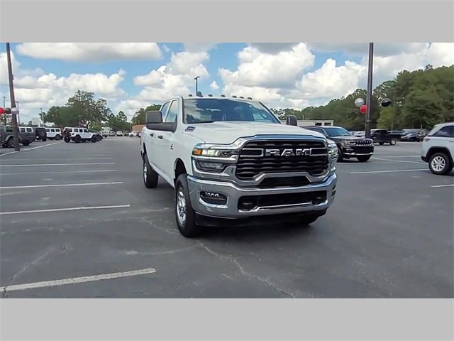 New 2026 RAM 2500 Tradesman w/ Chrome Appearance Group image 17