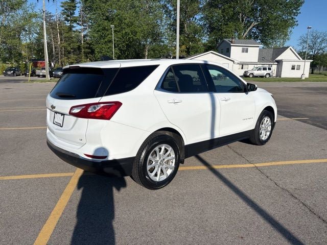 Used 2018 Chevrolet Equinox LT FWD image 3