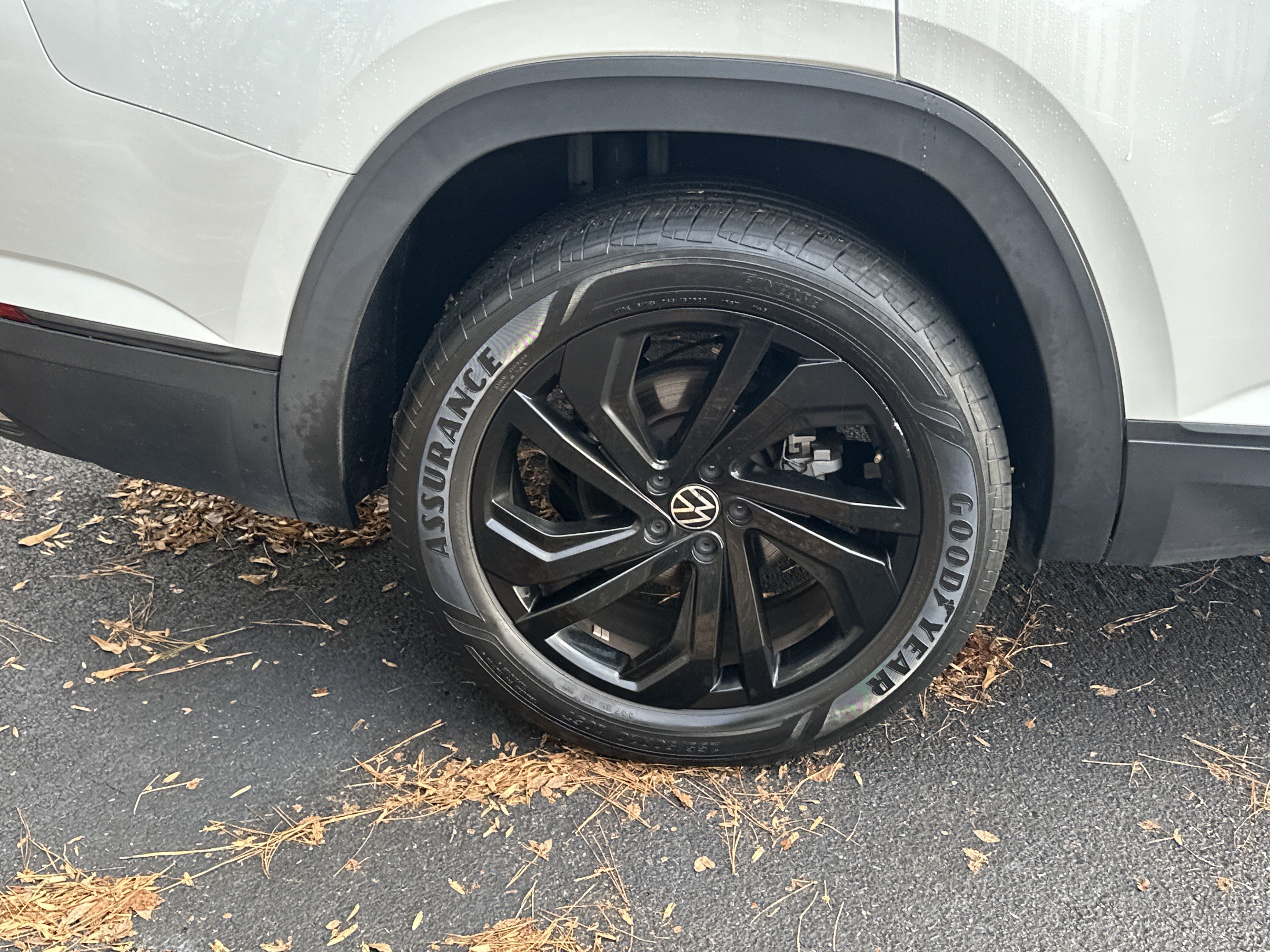 Used 2022 Volkswagen Atlas SE image 19