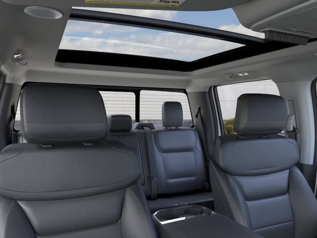 New 2026 Ford F250 Lariat w/ Black Appearance Package AWD/4WD image 57