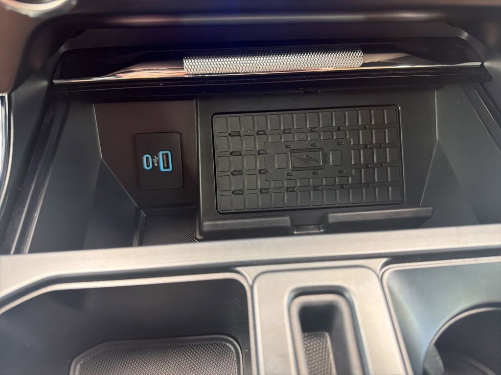 Used 2023 Ford F150 Lariat w/ Equipment Group 502A High image 31