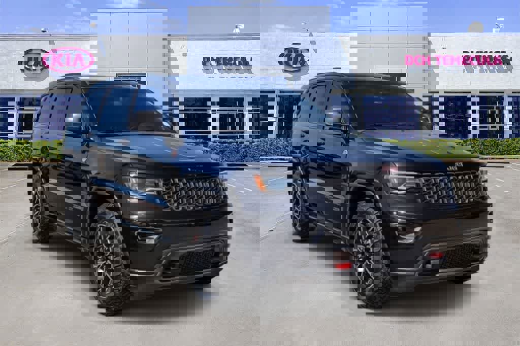 Used 2020 Jeep Grand Cherokee Trailhawk w/ Premium Lighting Group image 3