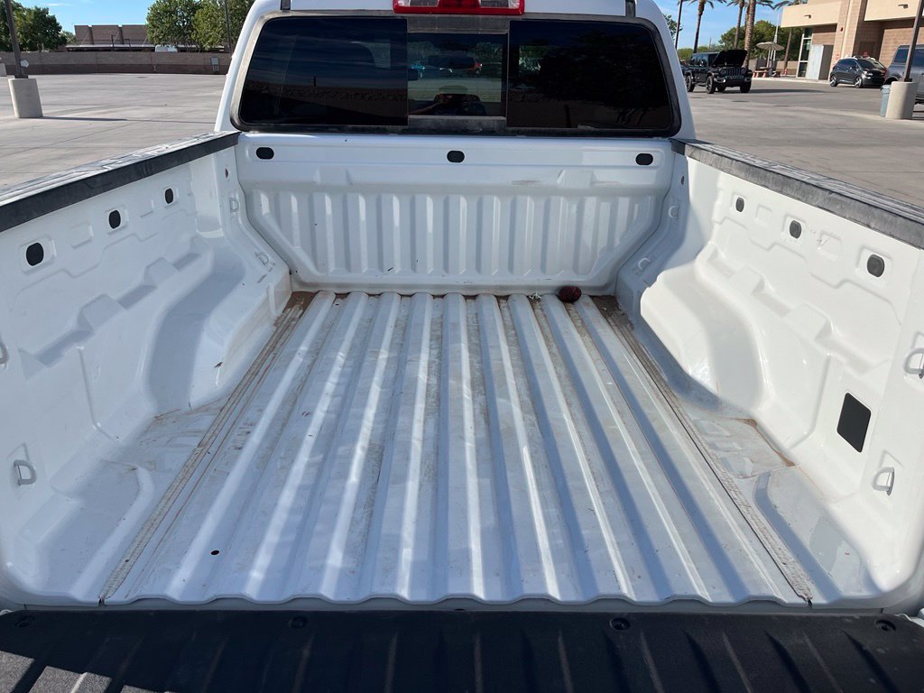 Used 2025 Chevrolet Colorado W/T RWD image 11