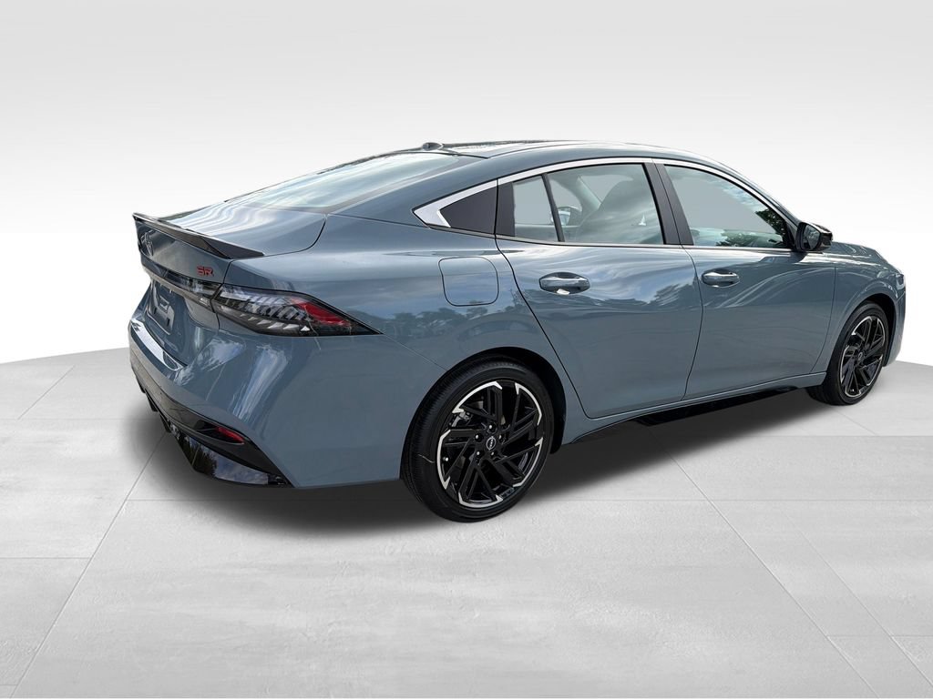 New 2026 Nissan Sentra SR w/ Floor Mat Package FWD image 8