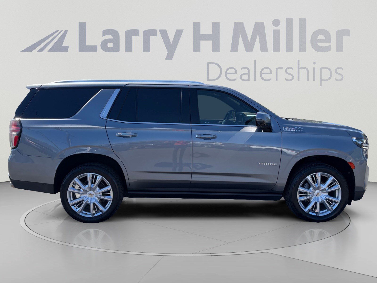 Used 2021 Chevrolet Tahoe High Country AWD/4WD image 6