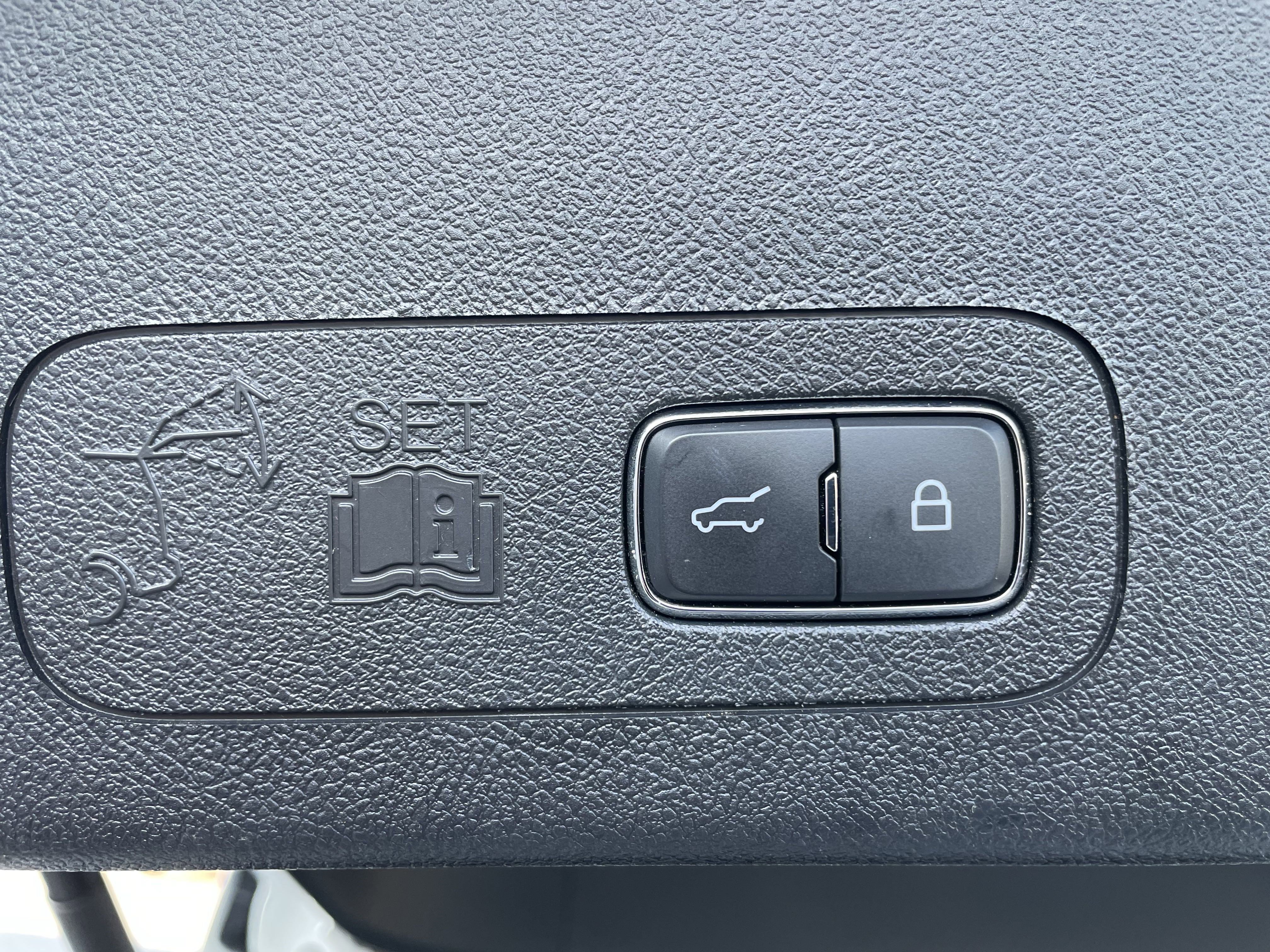 Used 2023 Lincoln Aviator Reserve w/ Equipment Group 201A image 41