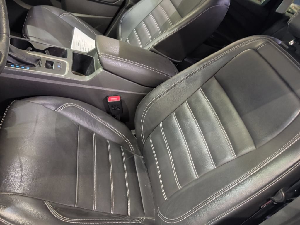 Used 2017 Ford Escape Titanium AWD/4WD image 5