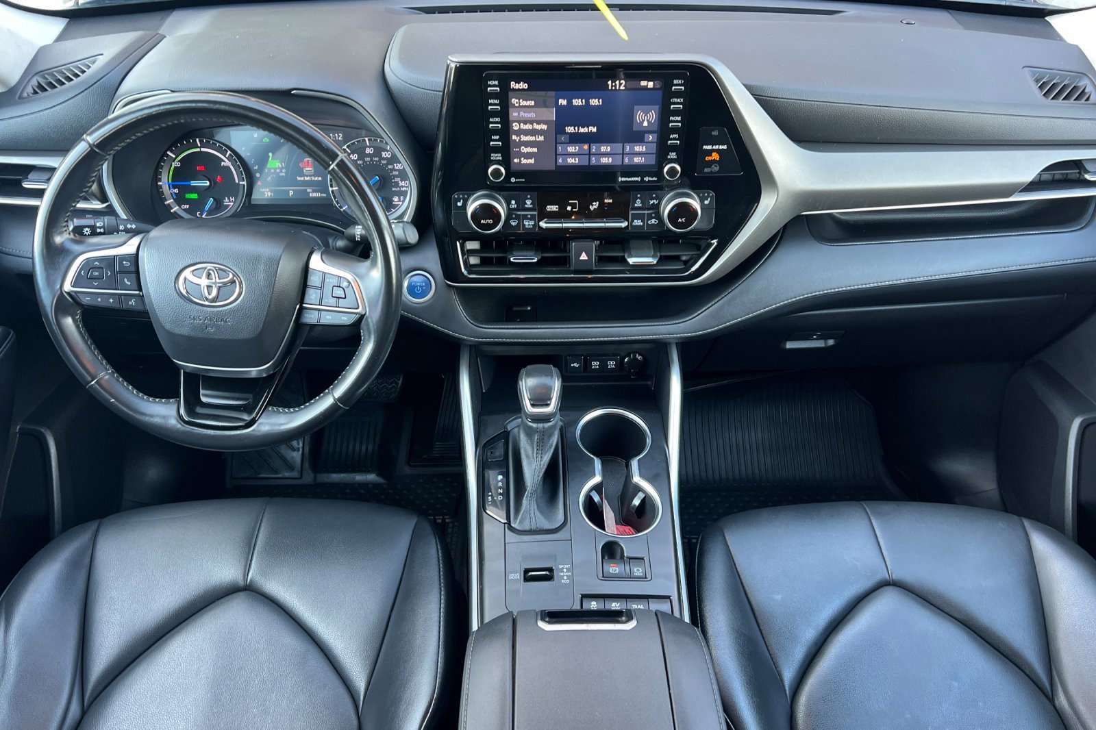 Certified 2021 Toyota Highlander XLE image 10