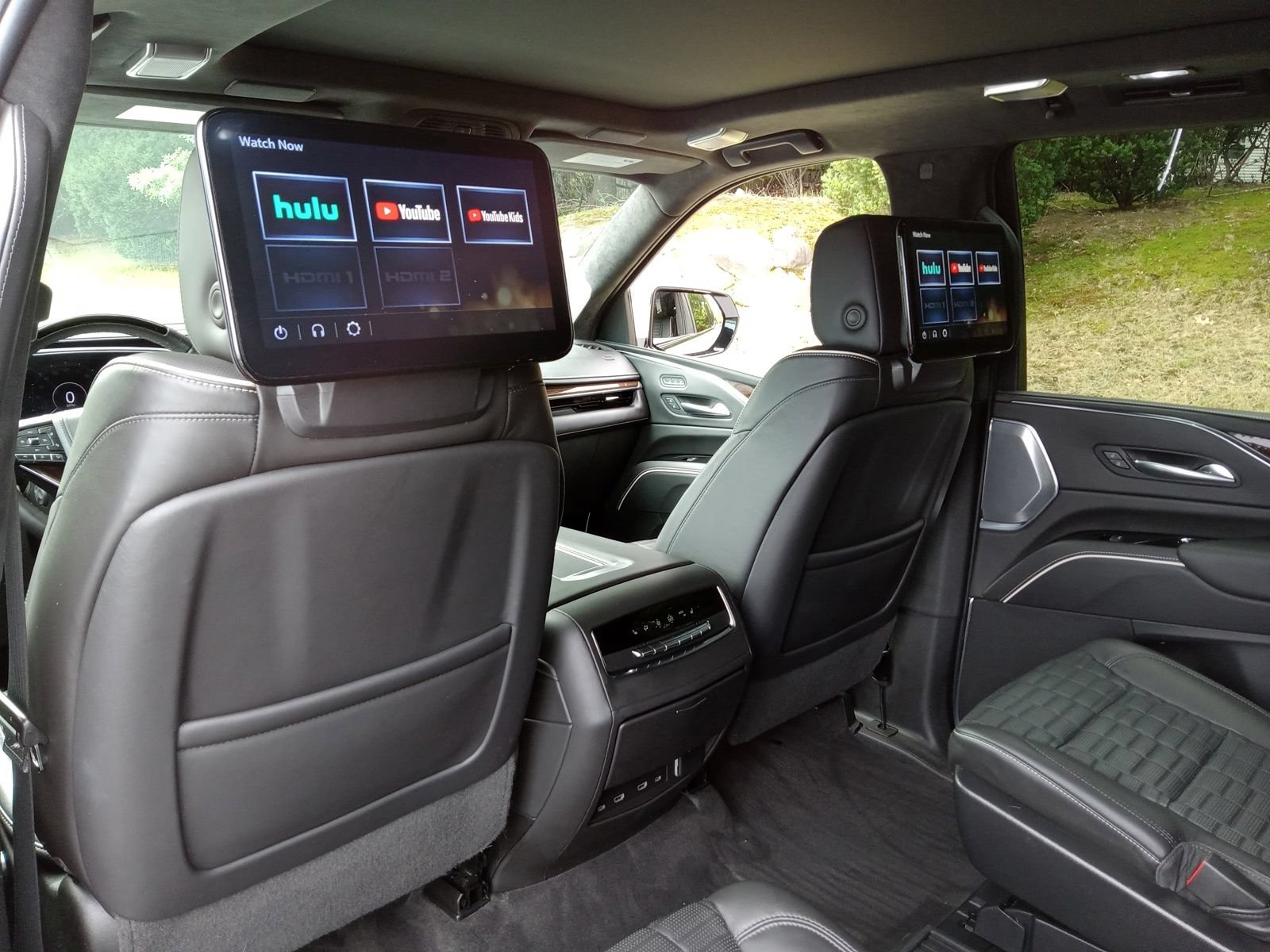 Used 2023 Cadillac Escalade Sport Platinum AWD/4WD image 25