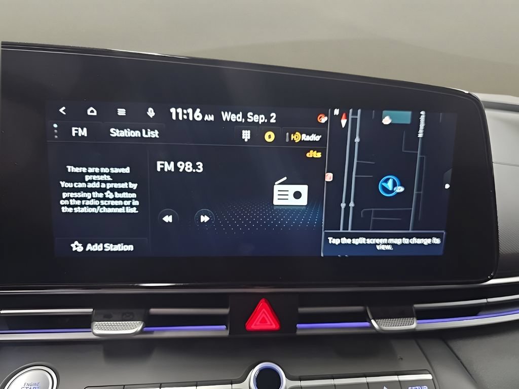 Used 2024 Hyundai Elantra SEL FWD image 30