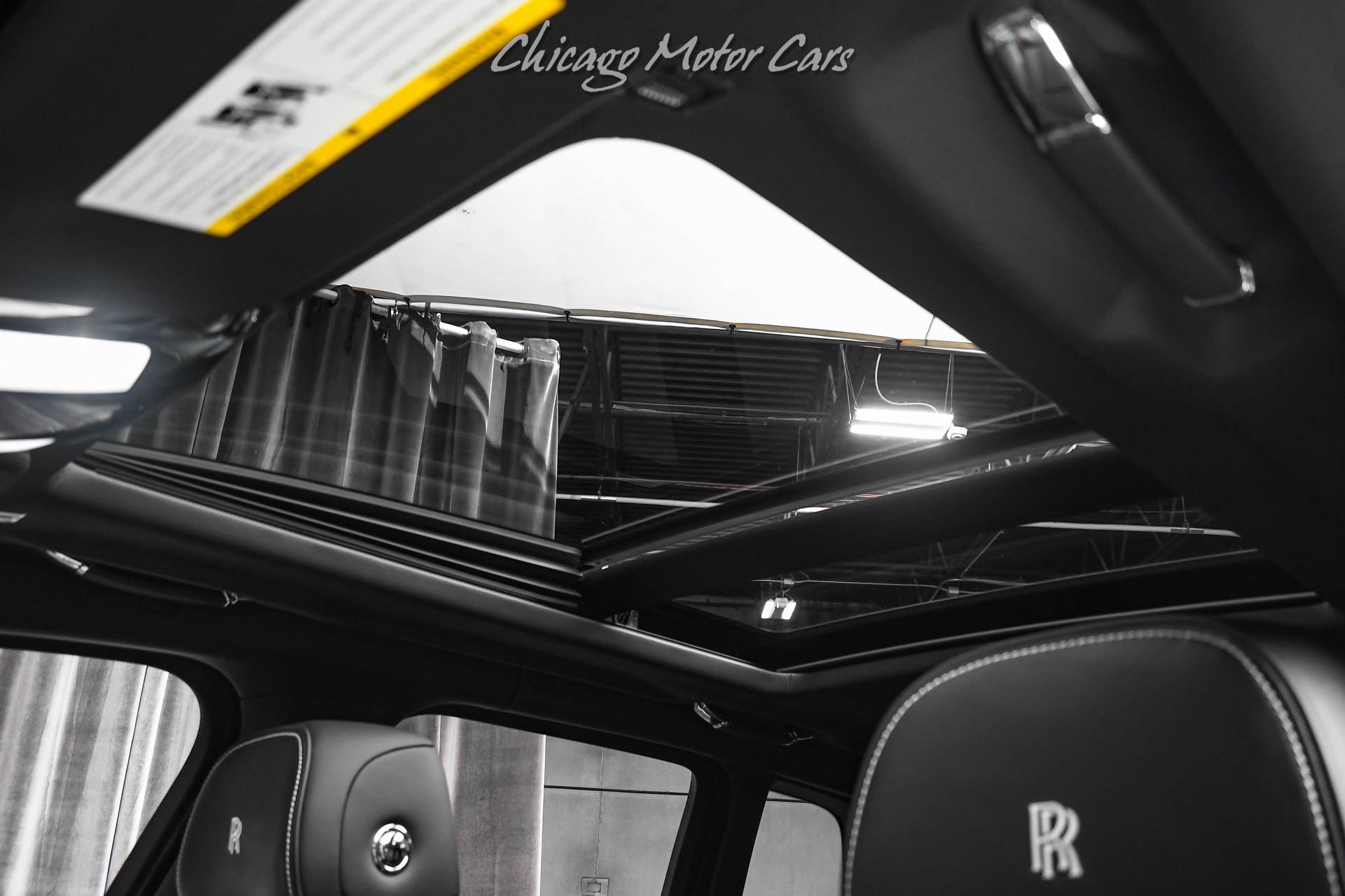 Used 2023 Rolls-Royce Cullinan w/ Cullinan Package image 20