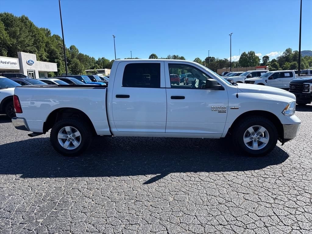 Used 2023 RAM 1500 Classic SLT w/ Protection Group AWD/4WD image 9