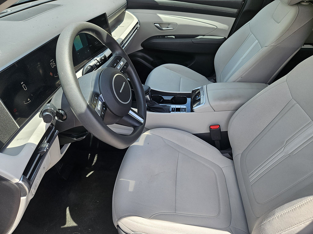 Used 2026 Hyundai Tucson SEL Plus AWD/4WD image 9