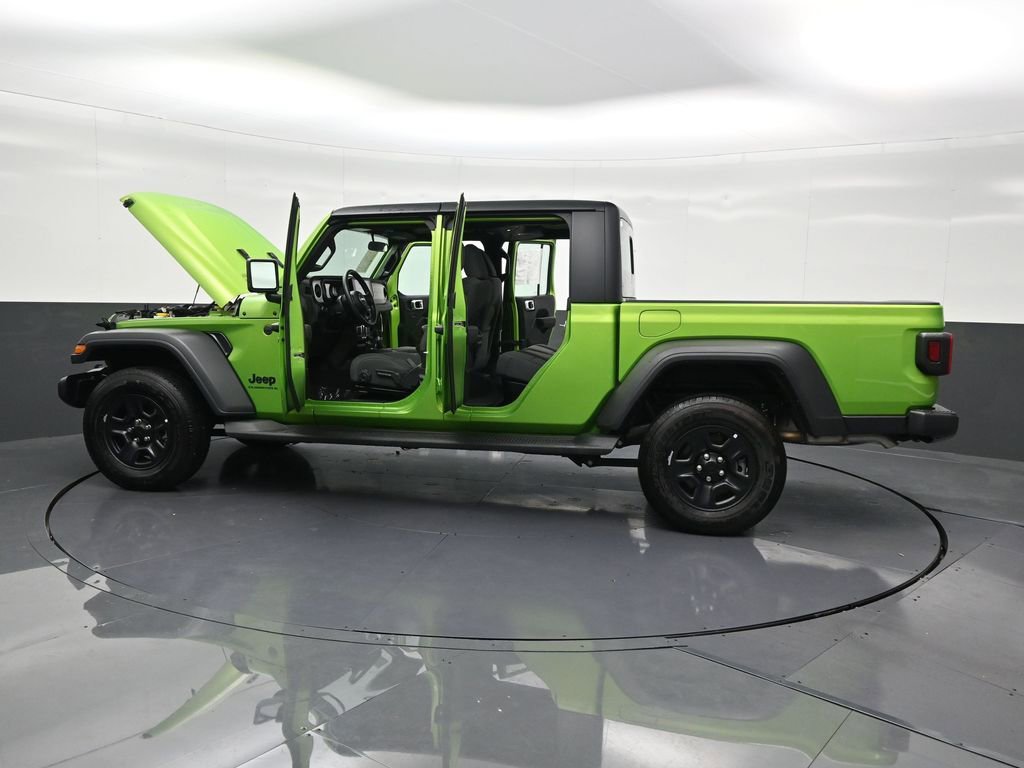 Used 2025 Jeep Gladiator Sport image 33