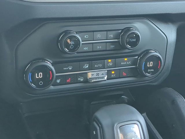 New 2025 Ford Bronco Outer Banks w/ Sasquatch Package image 10