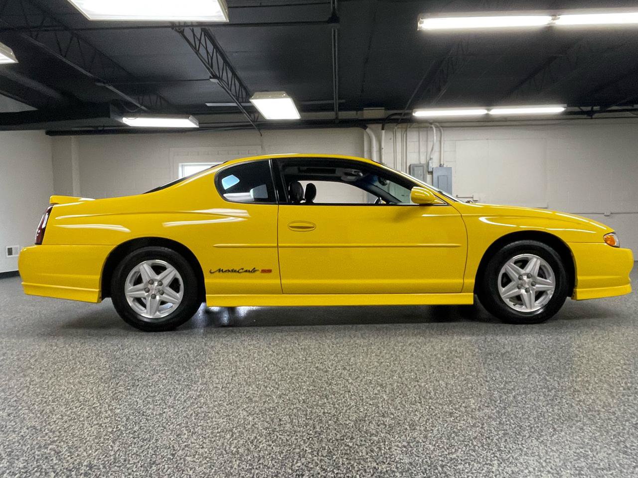 Used 2003 Chevrolet Monte Carlo SS FWD image 7