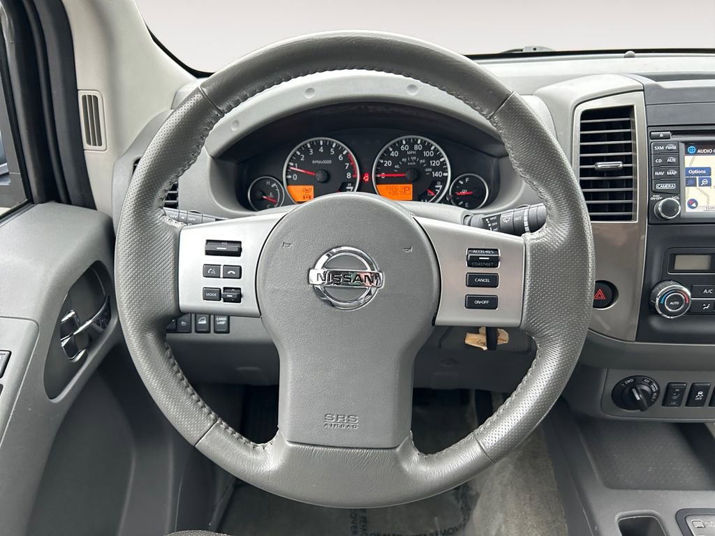 Used 2017 Nissan Frontier SL image 14