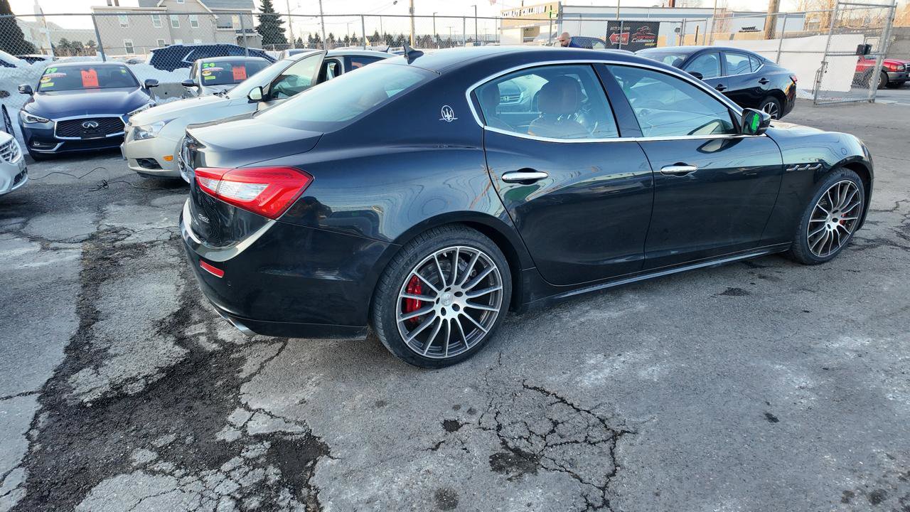 Used 2017 Maserati Ghibli S Q4 AWD/4WD image 4