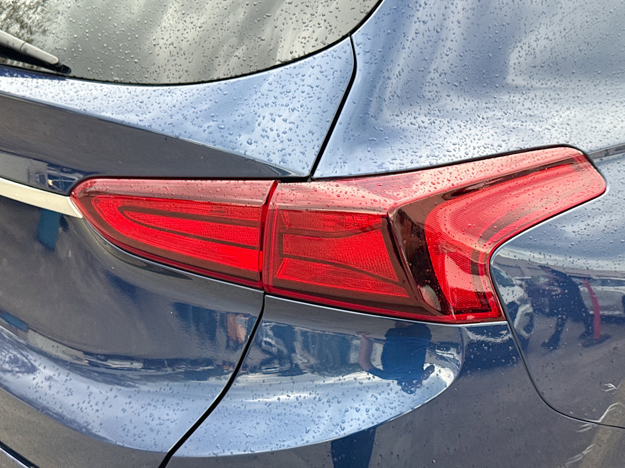 Used 2020 Hyundai Santa Fe SEL image 25