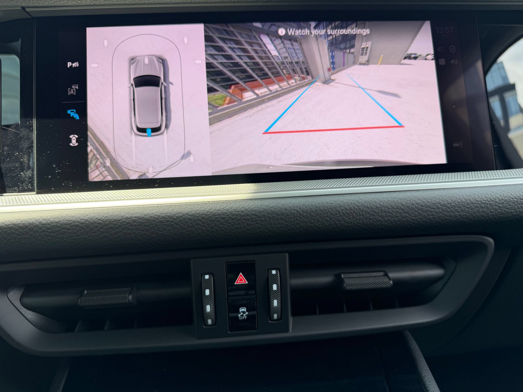Certified 2026 Porsche Cayenne AWD/4WD image 30