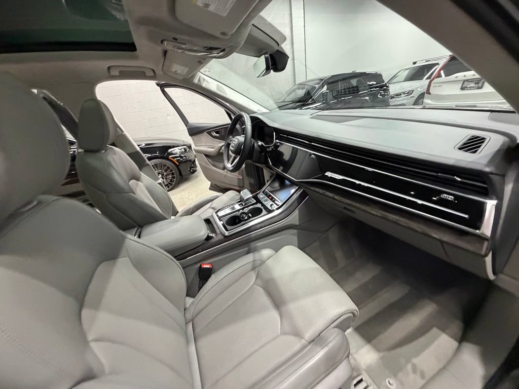 Used 2020 Audi Q7 3.0T Prestige AWD/4WD image 36