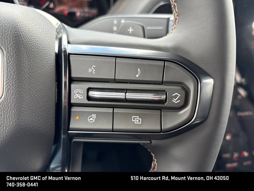 New 2026 GMC Yukon XL AT4 w/ AT4 Premium Plus Package AWD/4WD image 38