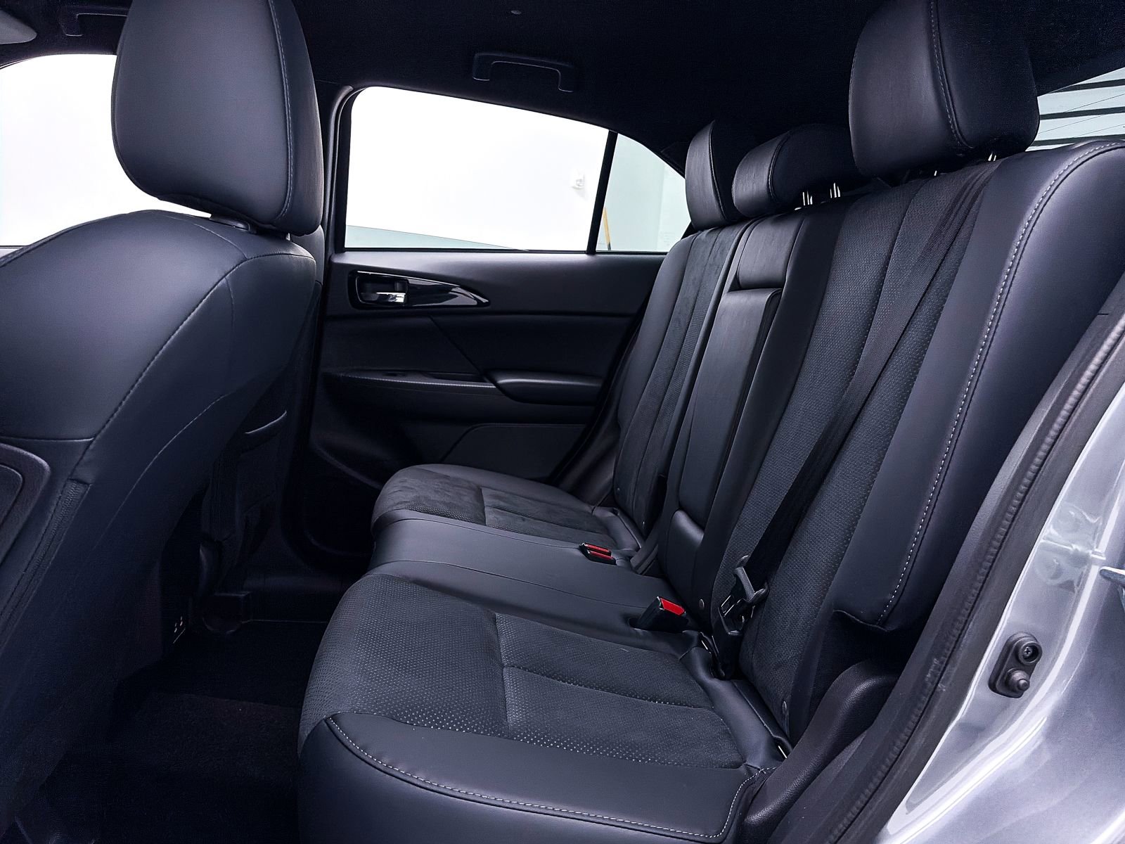 New 2026 Mitsubishi Eclipse Cross Black Edition image 23