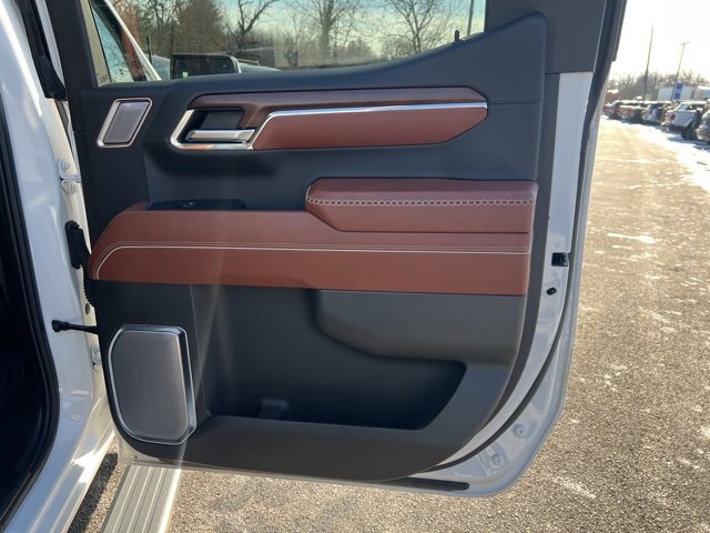 Used 2024 GMC Sierra 1500 Denali Ultimate image 16