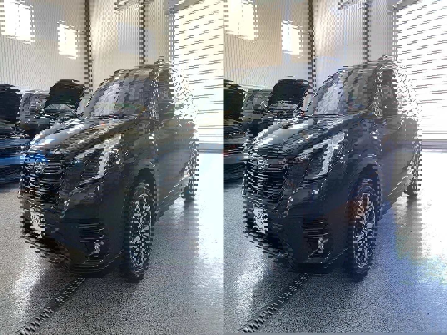 Used 2023 Subaru Forester Limited image 3