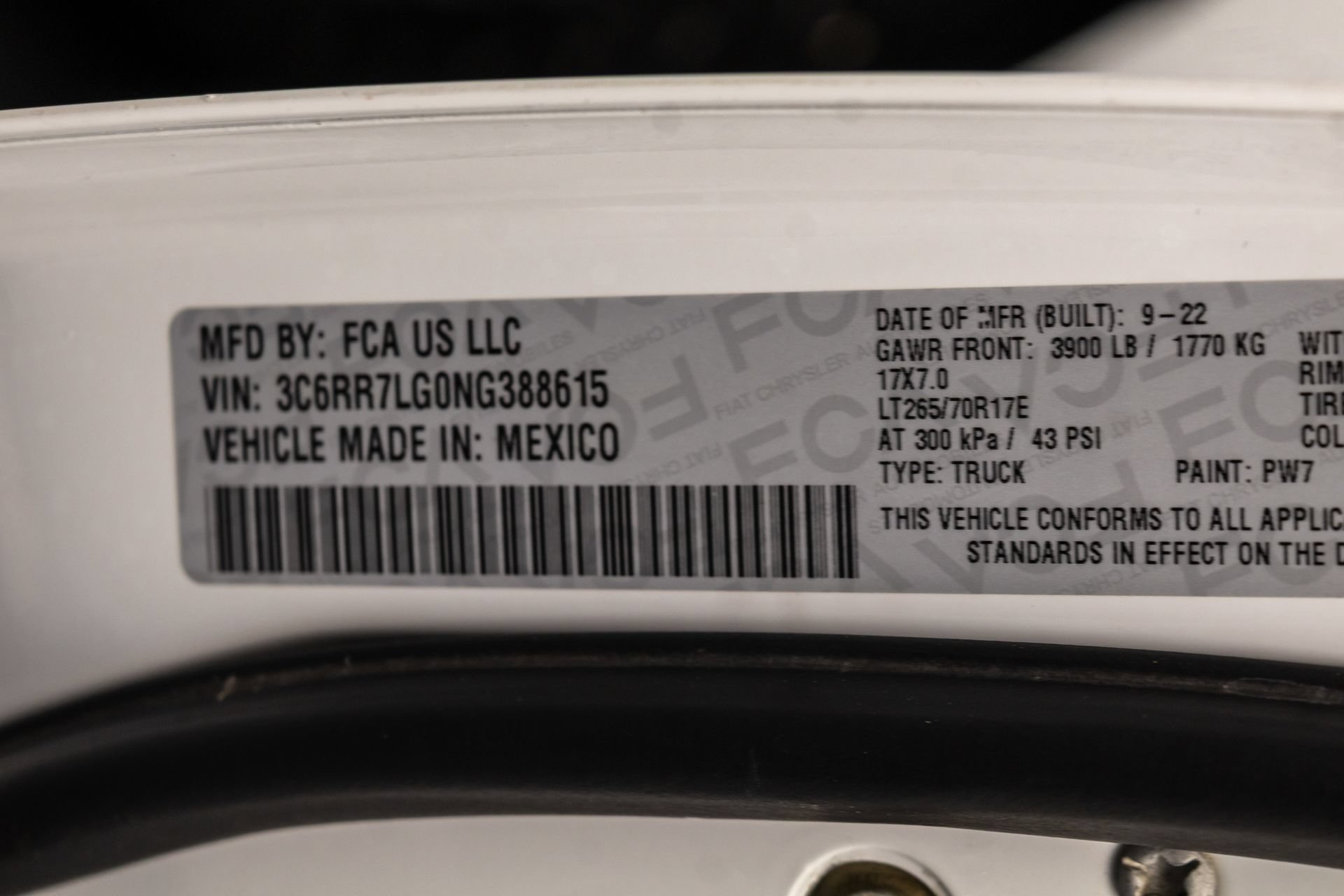 Used 2022 RAM 1500 Classic SLT w/ Electronics Group AWD/4WD image 46