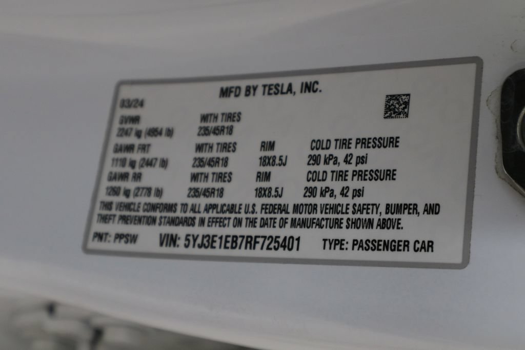 Used 2024 Tesla Model 3 Long Range AWD/4WD image 32