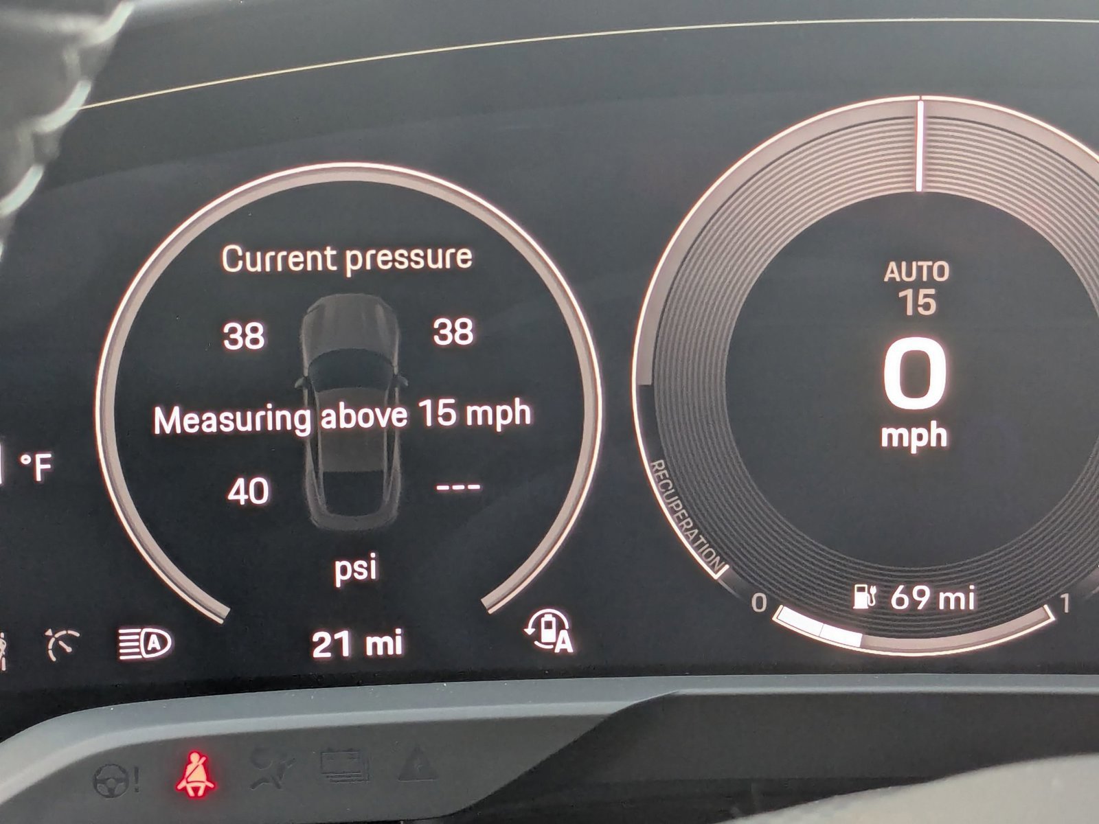 New 2025 Porsche Taycan GTS image 17