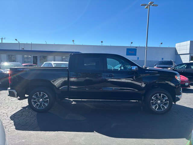 Certified 2023 Chevrolet Silverado 1500 LT AWD/4WD image 4