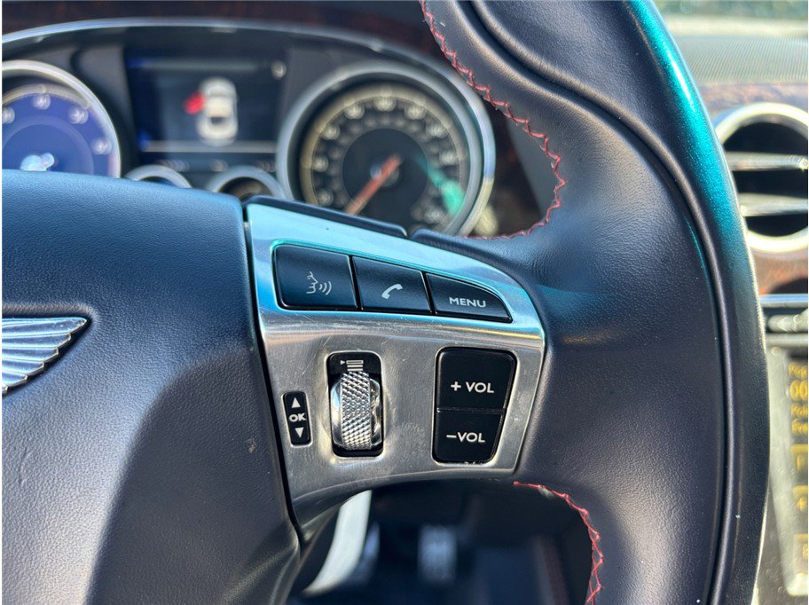 Used 2016 Bentley Continental GT image 28