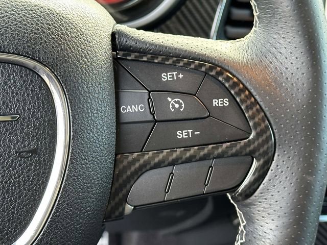 Used 2016 Dodge Challenger SRT Hellcat image 12