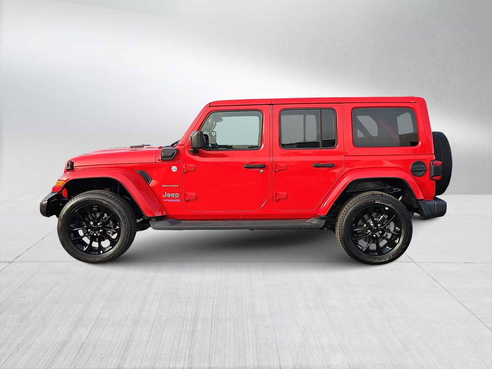 Used 2021 Jeep Wrangler Unlimited Sahara w/ Cold Weather Group image 5