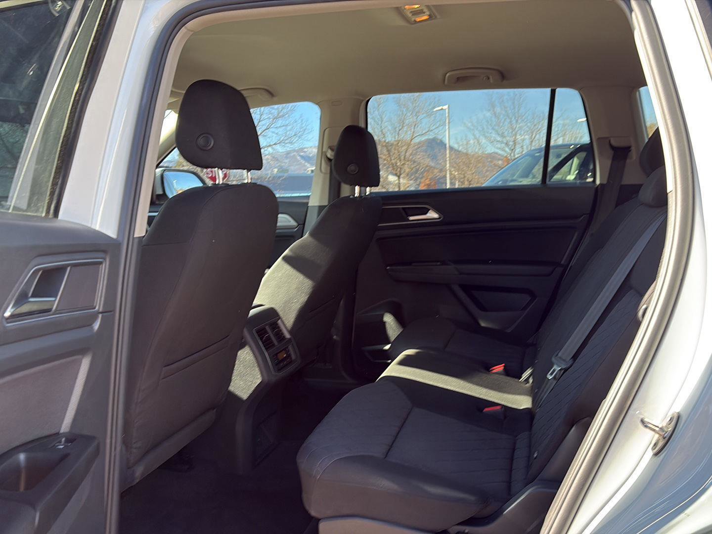 Used 2018 Volkswagen Atlas S image 14