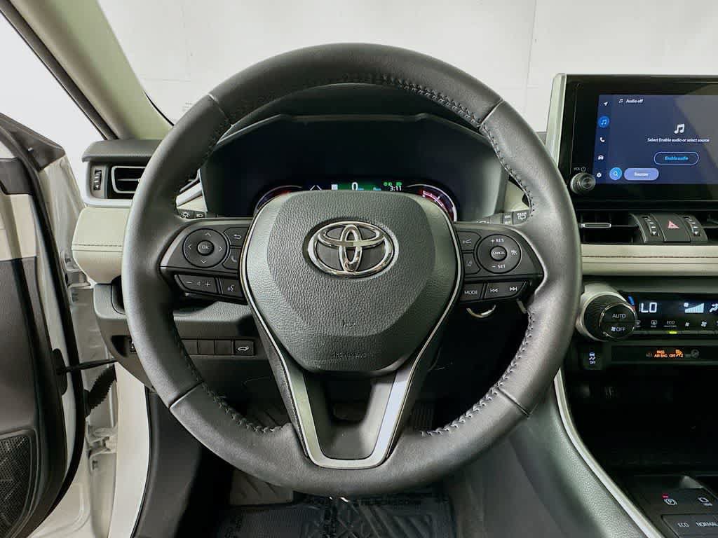 Used 2023 Toyota RAV4 XLE Premium AWD/4WD image 16