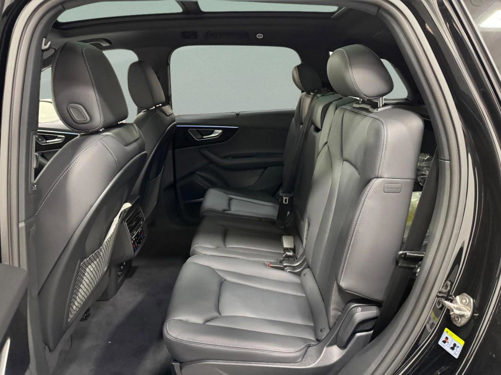 New 2026 Audi Q7 Premium Plus image 10
