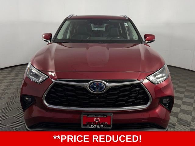 Used 2020 Toyota Highlander Platinum image 2