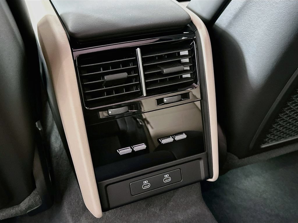 New 2026 Porsche Cayenne Electric AWD/4WD image 27